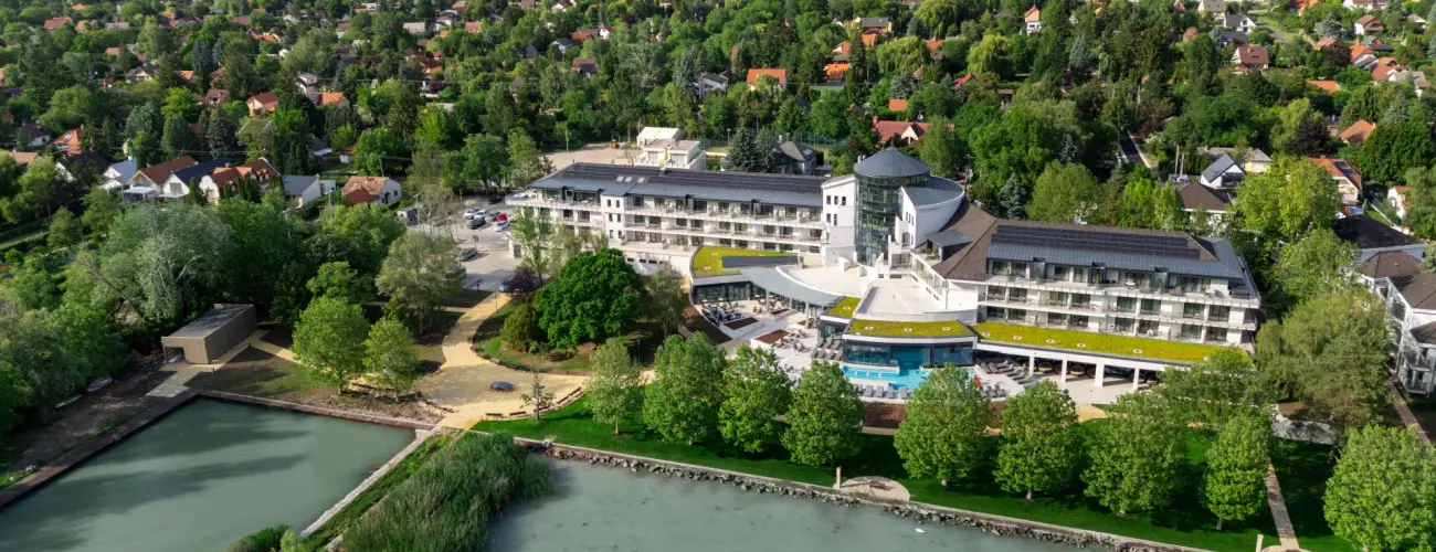 Kenese Bay Garden Resort & Conference Balatonkenese - Kt nnep kztt (min. 2 j)